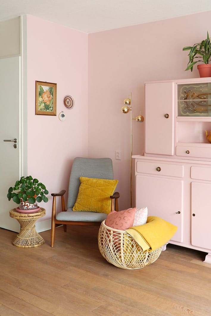 Gen Z Yellow and Millennial Pink: Trending Interior Color Combo - SampleBoard Blog